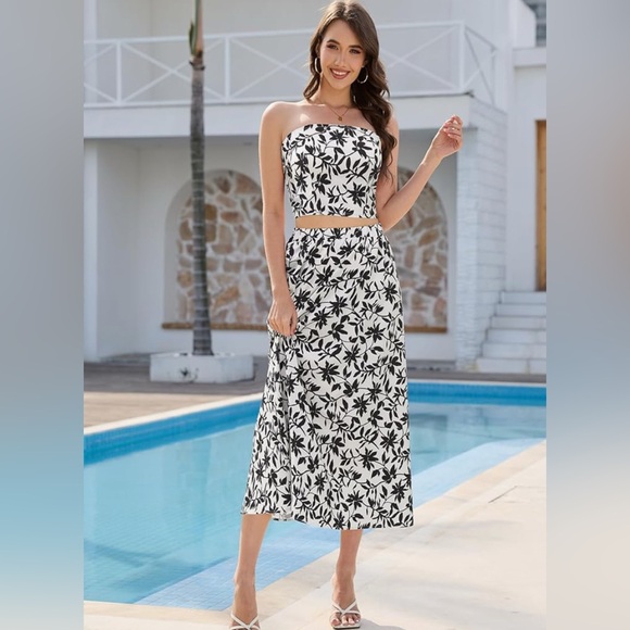 DRESSTELLS Boho Floral Black & White 2 Piece Strapless Top with Maxi Skirt |Med - Picture 1 of 11